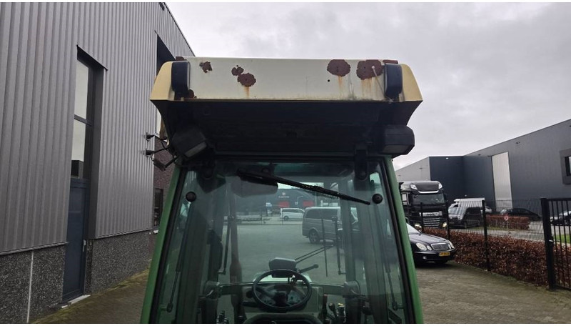 Traktor Fendt 208 VA