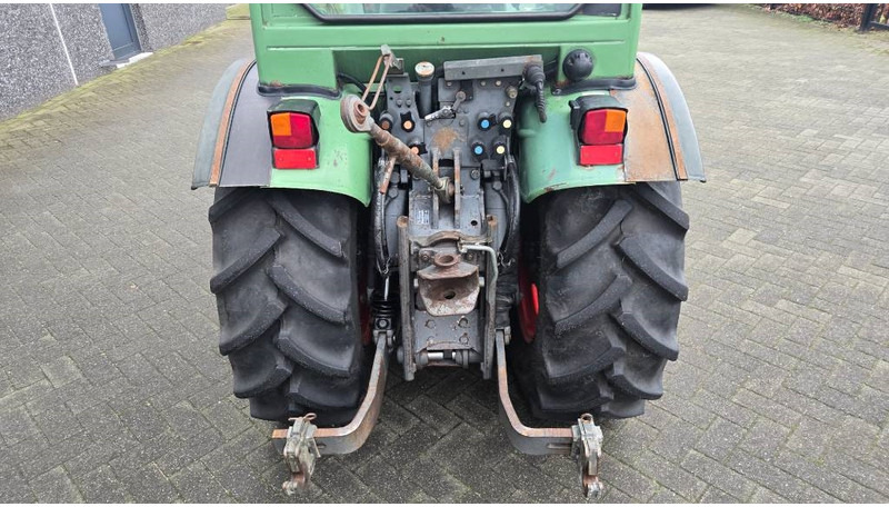 Traktor Fendt 208 VA