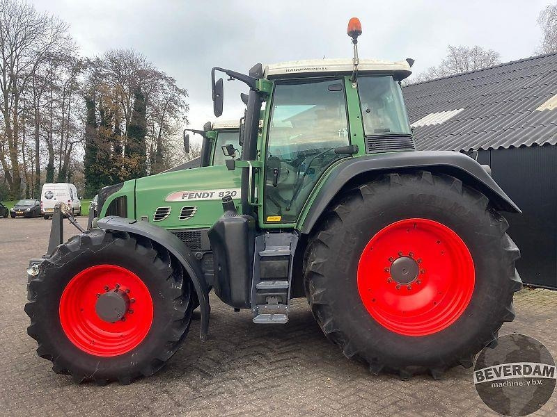 Traktor Fendt 820 Vario TMS