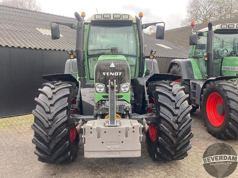 Traktor Fendt 820 Vario TMS