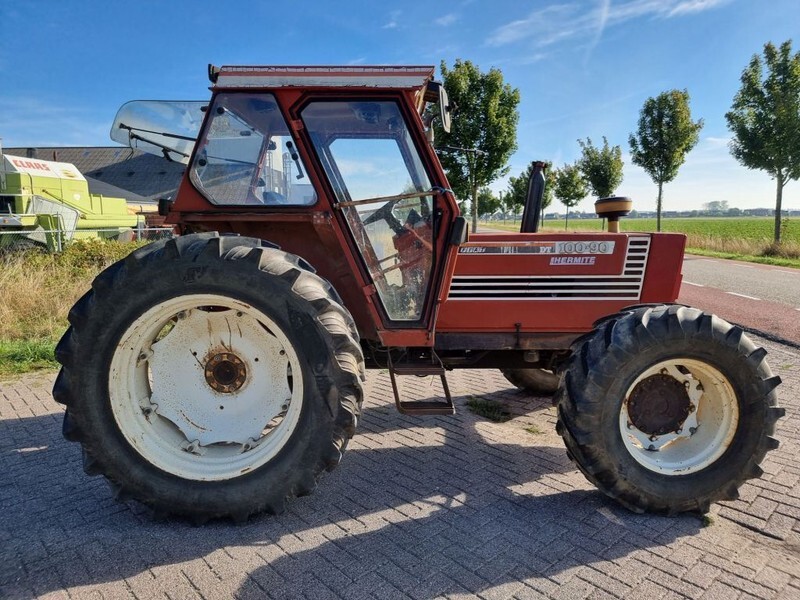 Traktor Fiat 100-90
