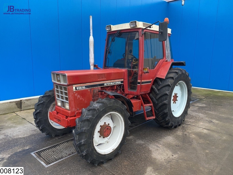 Traktor International 956XL 4x4