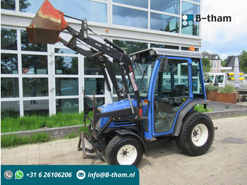 Traktor Iseki TF321H 4x4 + Cabine + Voorlader + Fronthef