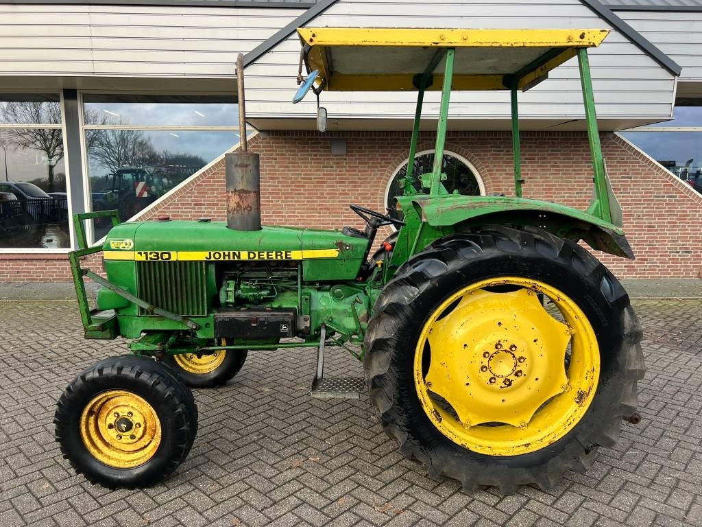 Traktor John Deere 1130