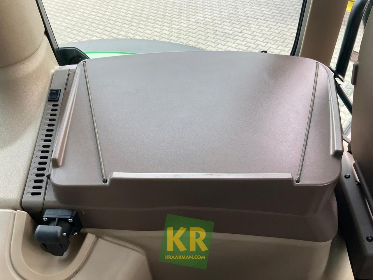 Traktor John Deere 6R 155