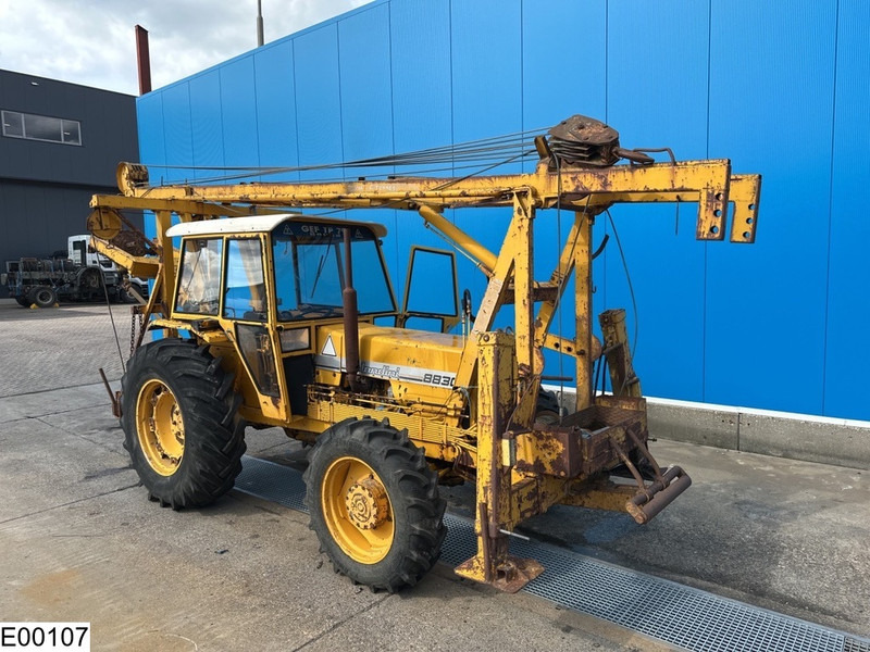 Traktor Landini 8830 4x4, Tractor with cable crane, drill rig