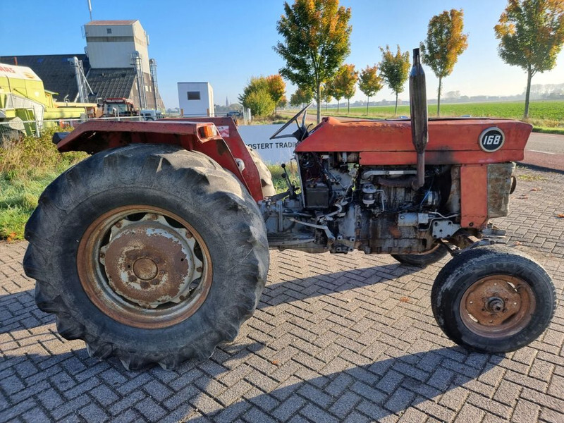 Traktor Massey Ferguson 168