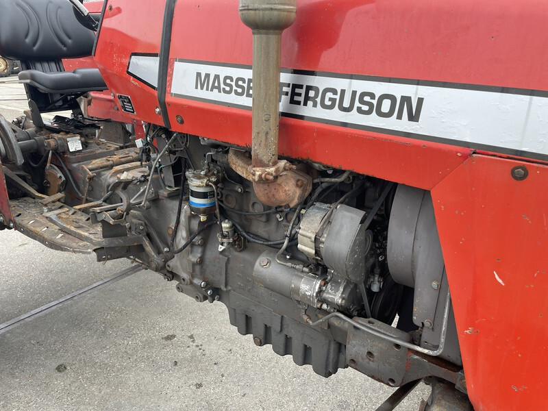 Traktor Massey Ferguson 290