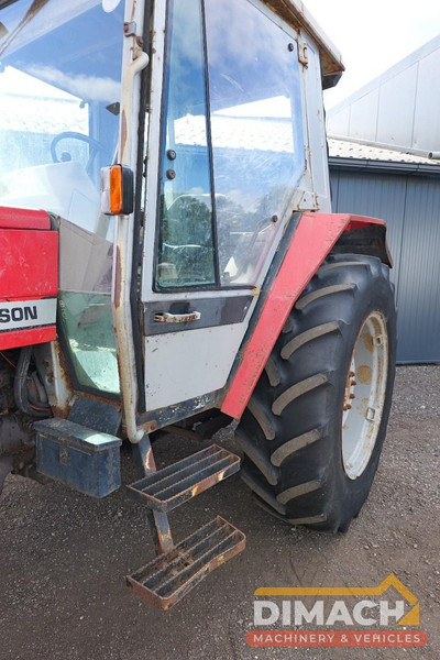 Traktor Massey Ferguson 3050