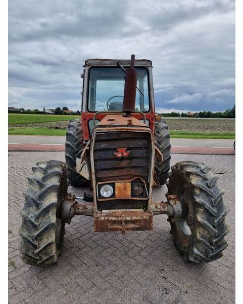 Traktor Massey Ferguson 592 - 4x4
