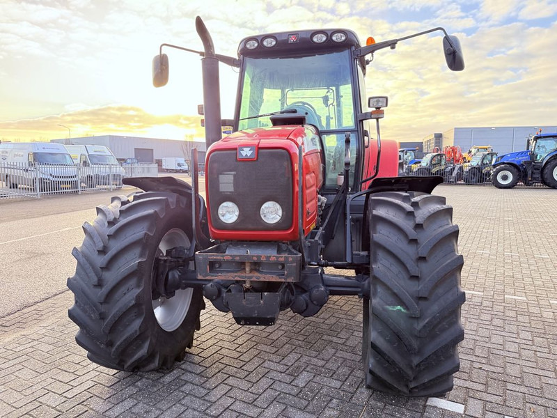 Traktor Massey Ferguson 6465 Dynashift