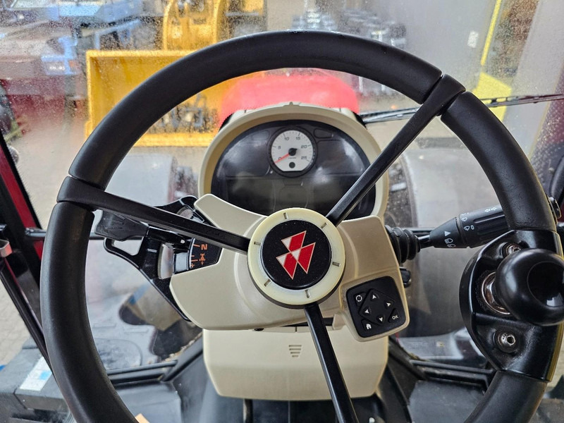 Traktor Massey Ferguson 7722 Dyna 6