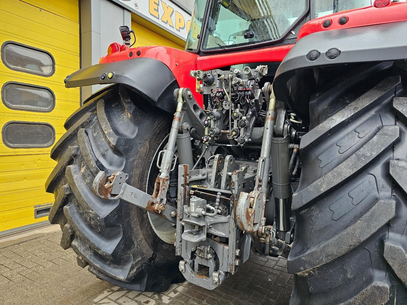 Traktor Massey Ferguson 7722 Dyna 6