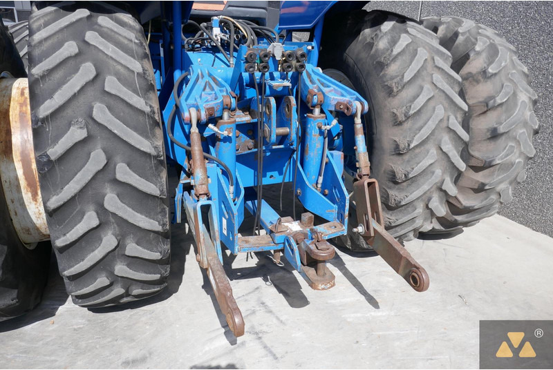 Traktor New Holland 9482