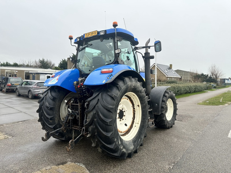 Traktor New Holland T6080