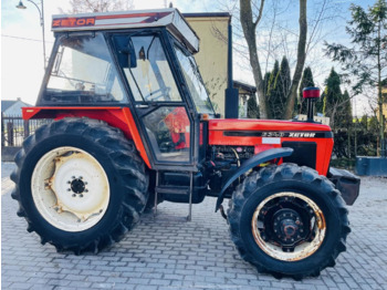 Traktor Zetor 6340: das Bild 3