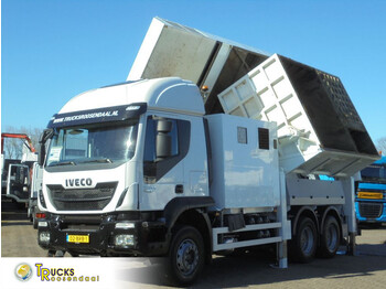 IVECO Trakker Saug-/ Spülfahrzeug