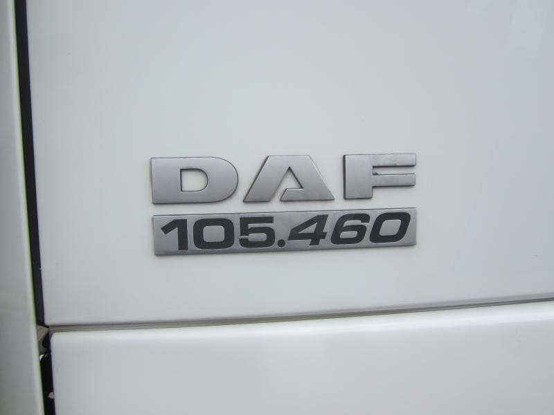 Sattelzugmaschine DAF XF105 460