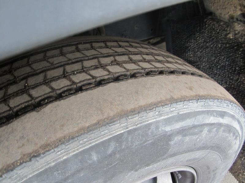 Sattelzugmaschine DAF XF105 460