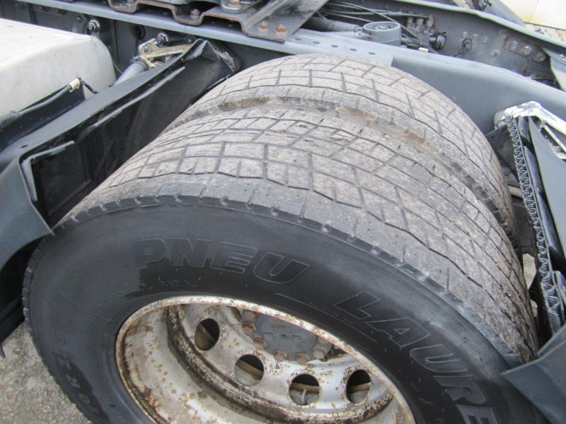 Sattelzugmaschine DAF XF105 460