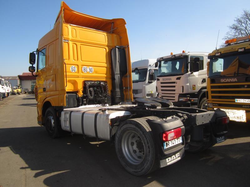 Sattelzugmaschine DAF XF105 460