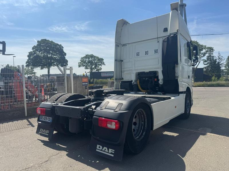 Sattelzugmaschine DAF XF105 510