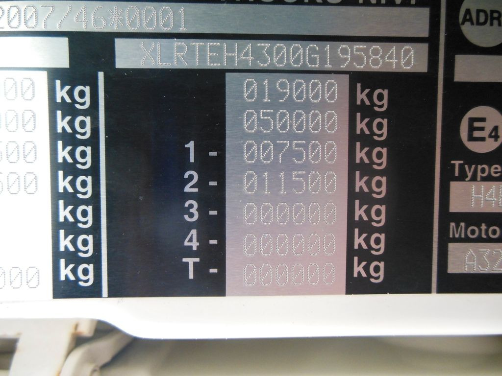 Sattelzugmaschine DAF XF 106.480 SSC, LOWDECK, STANDKLIMA: das Bild 22