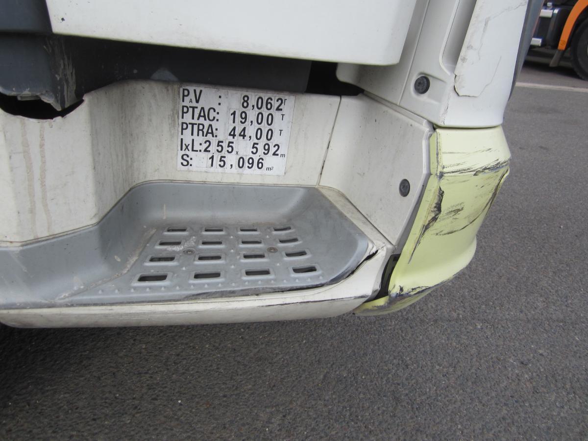 Sattelzugmaschine DAF XF 460