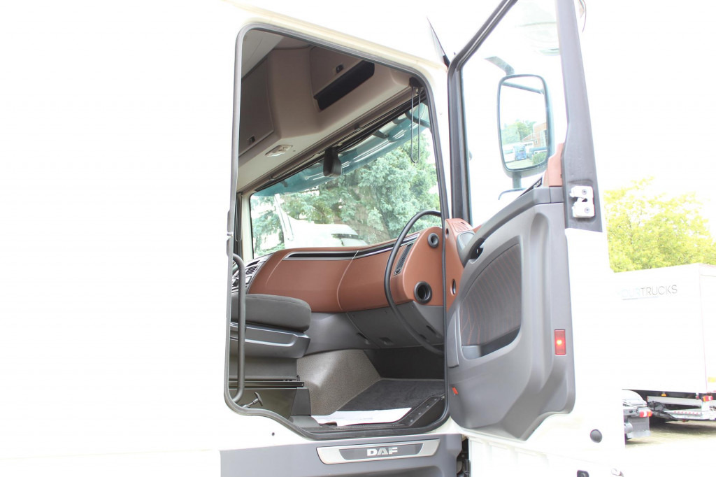 Sattelzugmaschine Daf XF 480 SC Retarder Standklima Kühlbox 2 Tanks