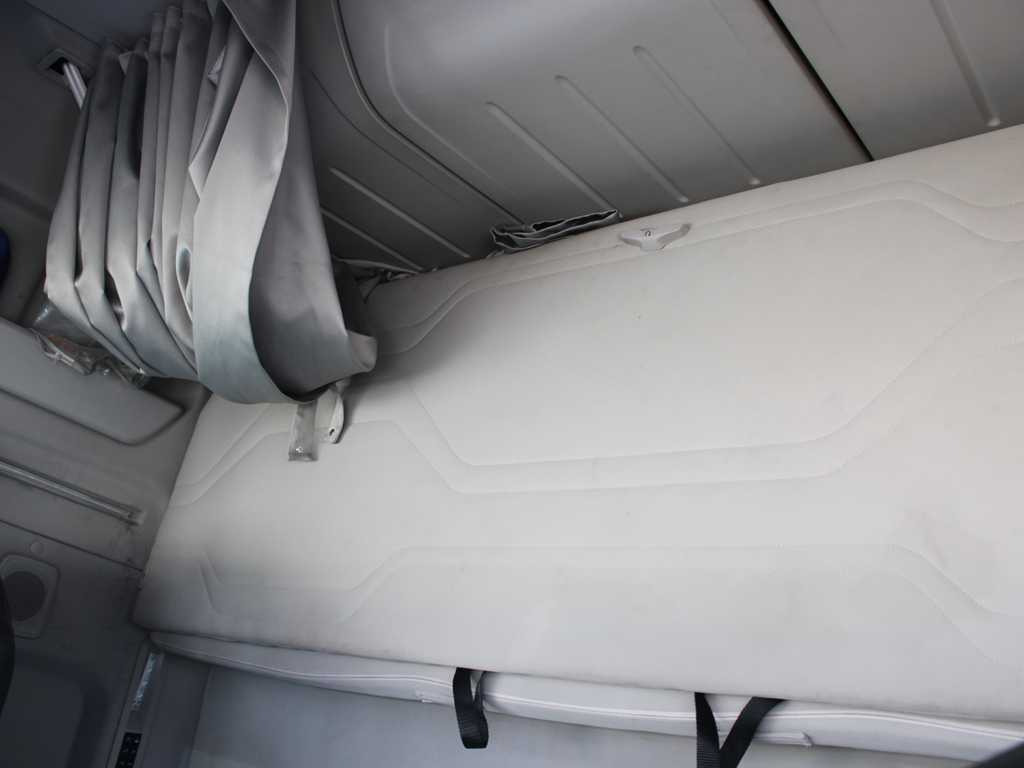 Sattelzugmaschine Ford F-MAX 500, EURO 6, LOWDECK, NAVIGATION