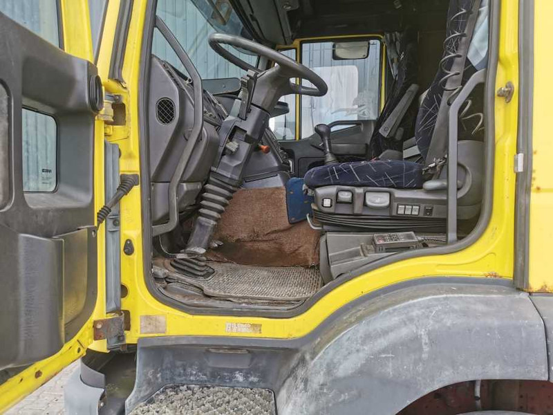 Sattelzugmaschine Iveco Eurotech 440E43 truck tractor: das Bild 13