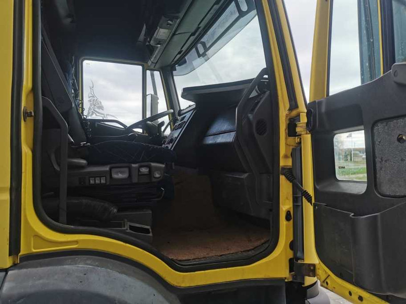 Sattelzugmaschine Iveco Eurotech 440E43 truck tractor: das Bild 11