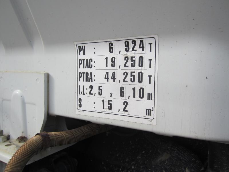 Sattelzugmaschine Iveco Stralis 440 S 45