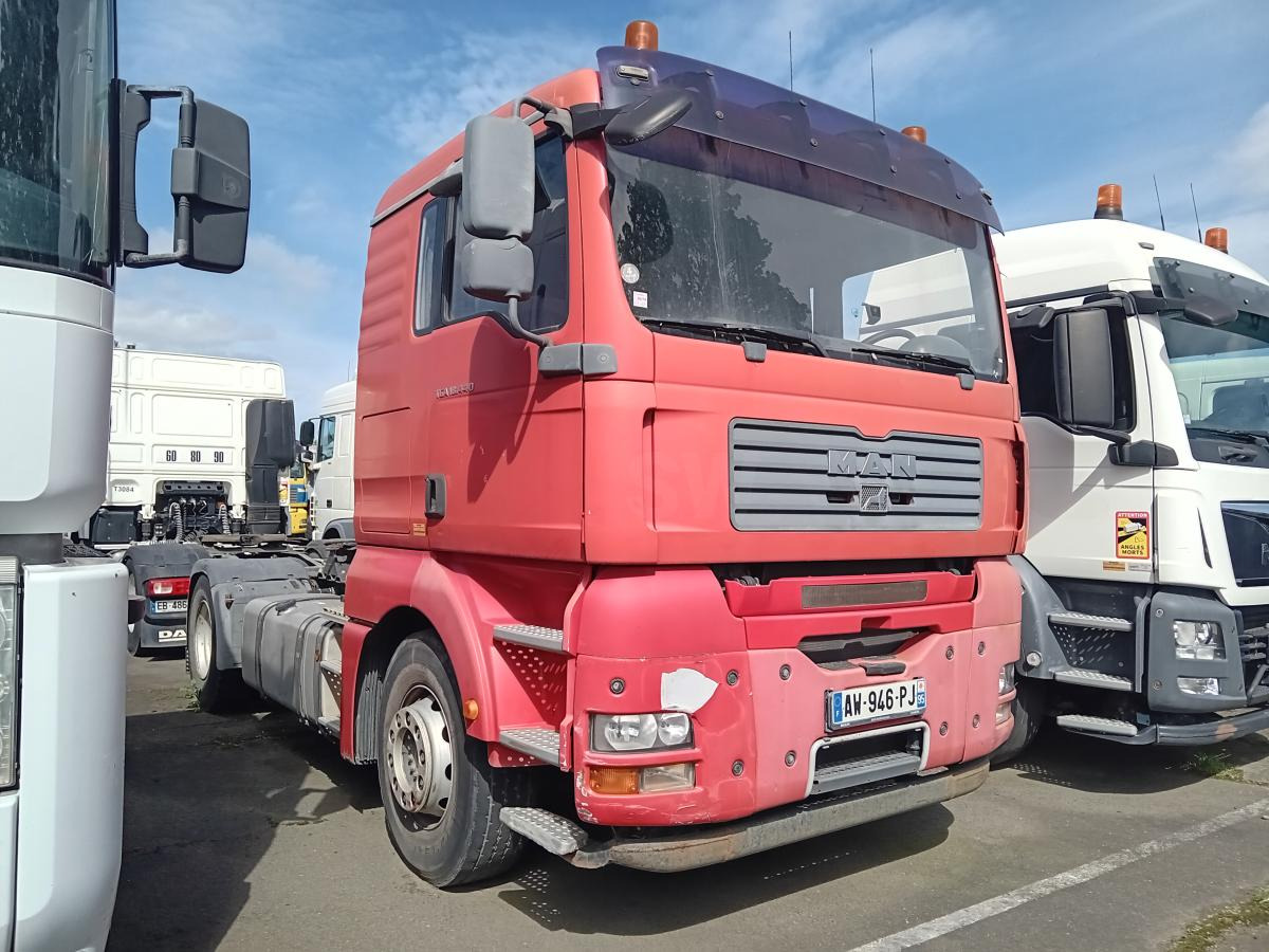 Sattelzugmaschine MAN TGA 18.440