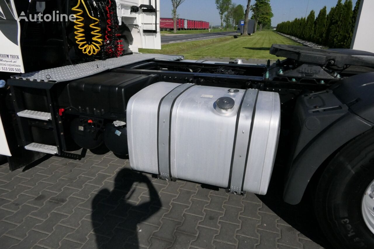 Sattelzugmaschine MAN TGX 18.480 / XLX / EURO 6 /: das Bild 14