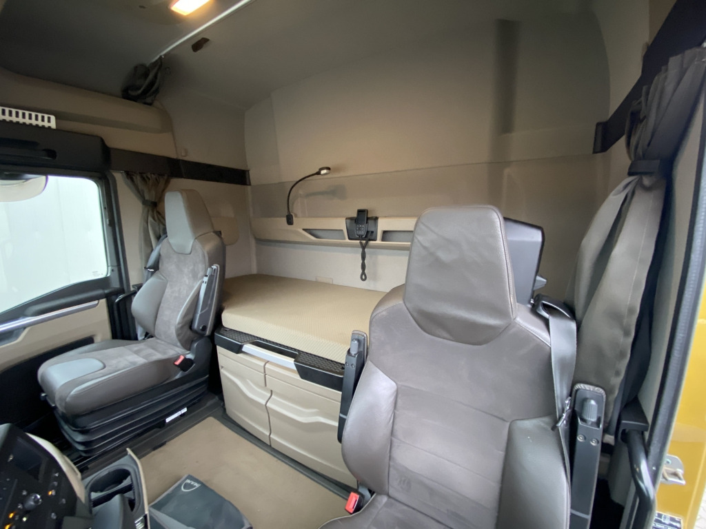 Sattelzugmaschine MAN TGX 18.510 4x2 LL