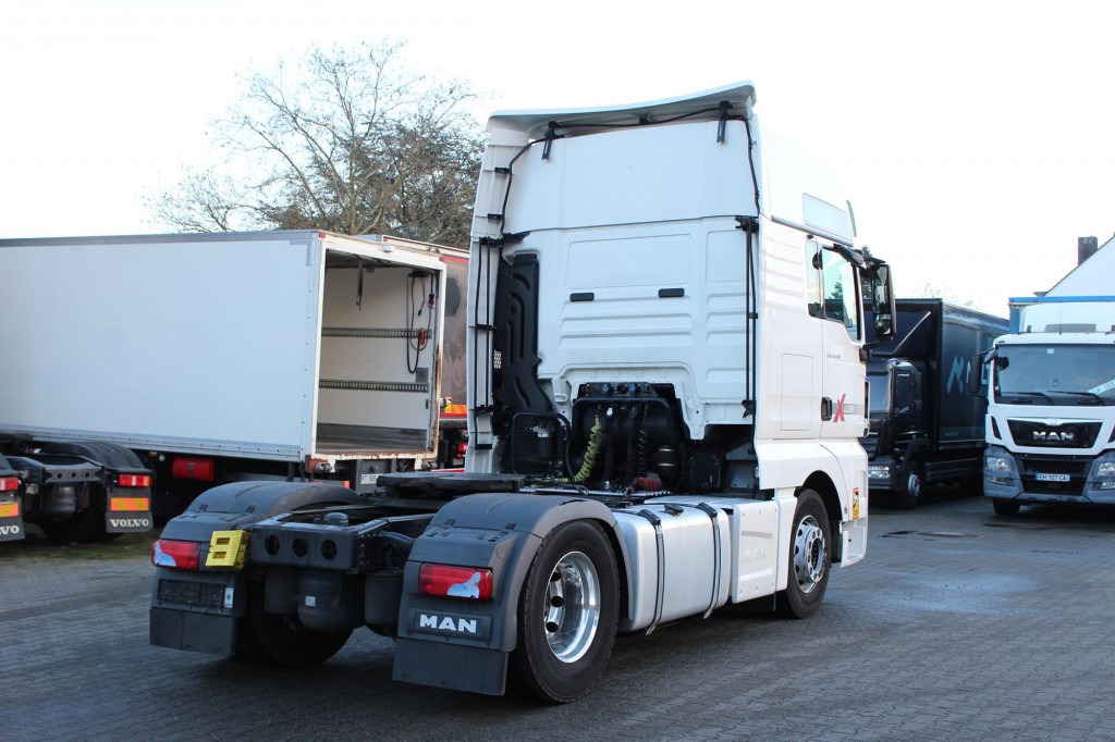 Sattelzugmaschine MAN TGX 18.510 E6 XXL Retarder Kühlbox Navi