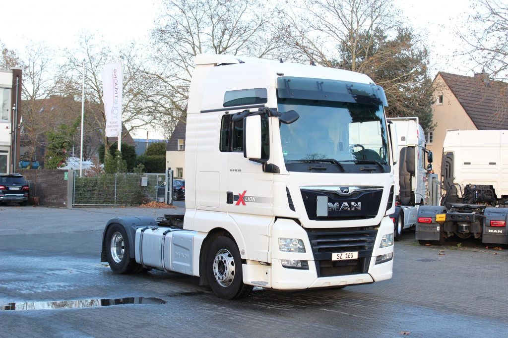 Sattelzugmaschine MAN TGX 18.510 E6 XXL Retarder Kühlbox Navi