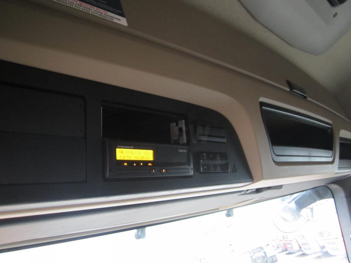 Sattelzugmaschine Mercedes Actros 1845