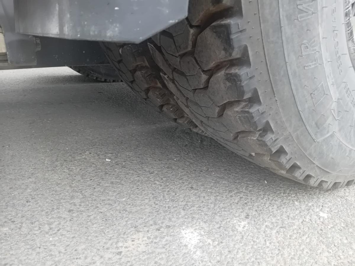 Sattelzugmaschine Mercedes Actros 1845