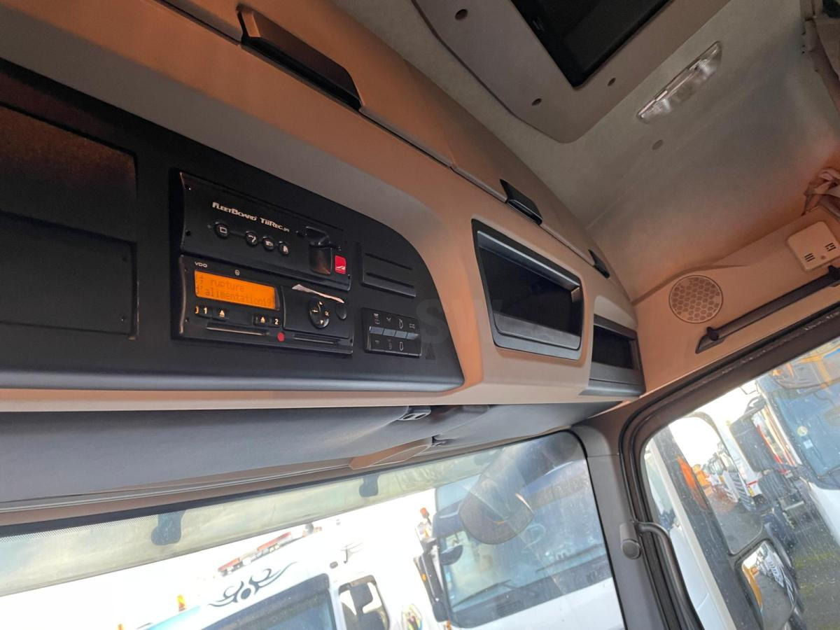 Sattelzugmaschine Mercedes Actros 1845
