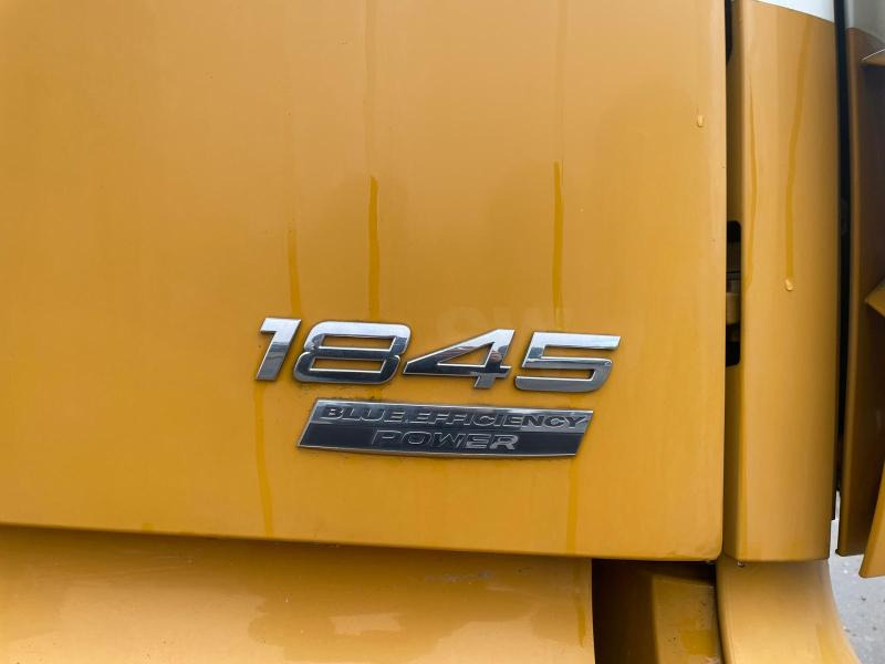 Sattelzugmaschine Mercedes Actros 1845