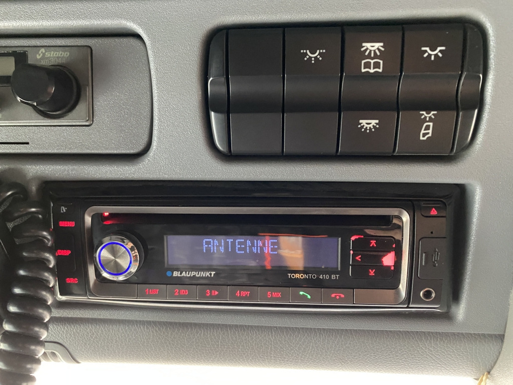 Sattelzugmaschine Mercedes-Benz 1844 LS Actros MP2