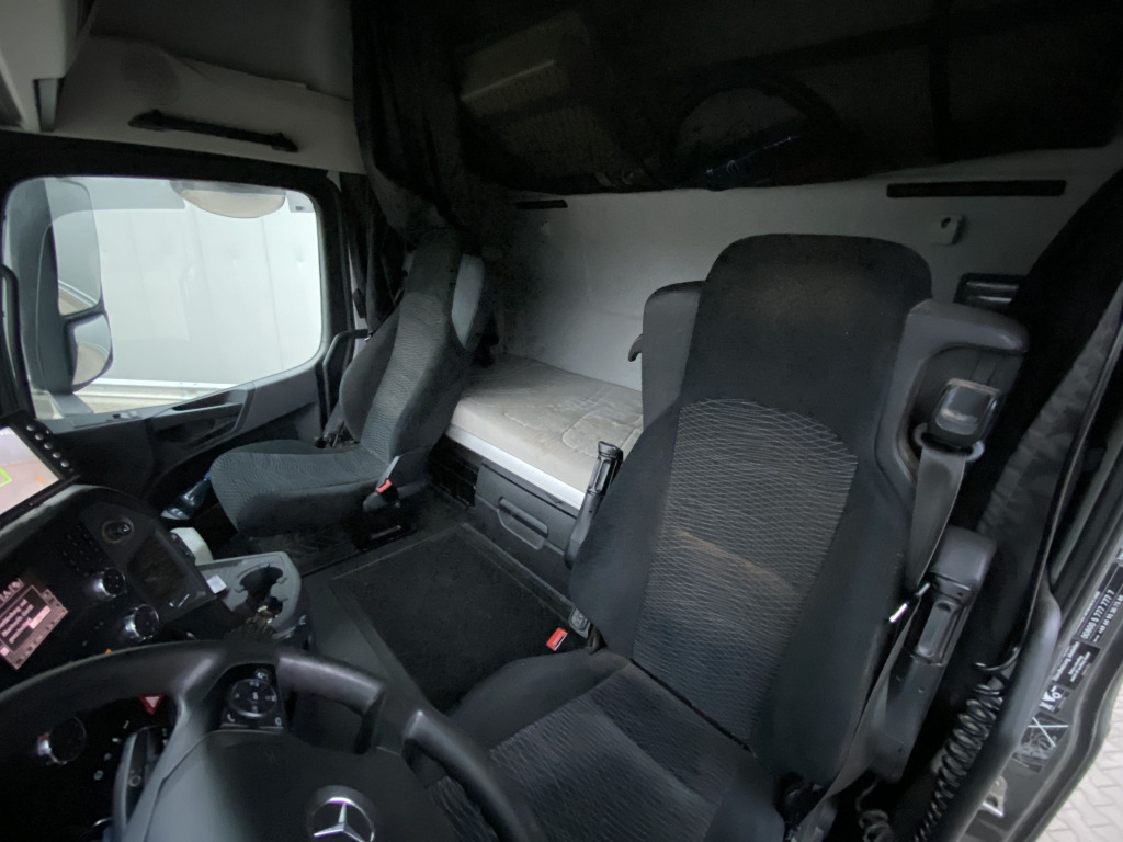 Sattelzugmaschine Mercedes-Benz 1845 HAD Arocs Hydrodrive