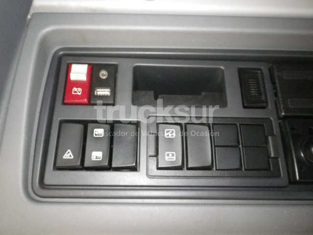 Sattelzugmaschine RENAULT T460 SLEEPER CAB  ADR: das Bild 7