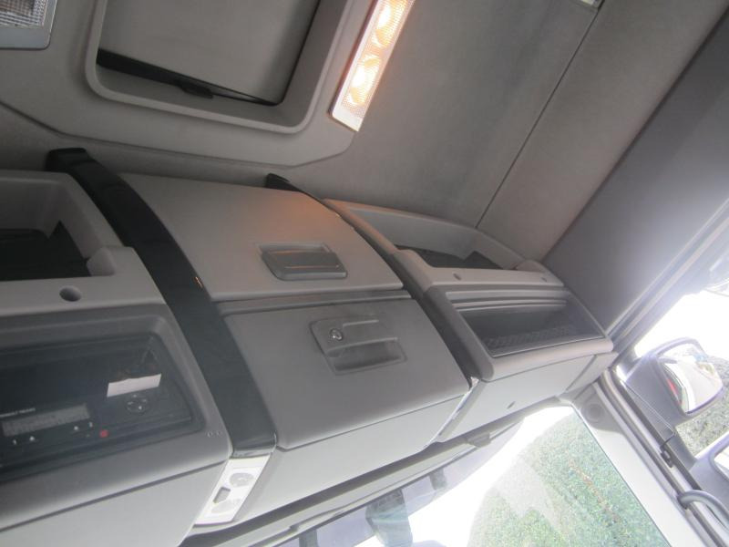 Sattelzugmaschine Renault Gamme T 460