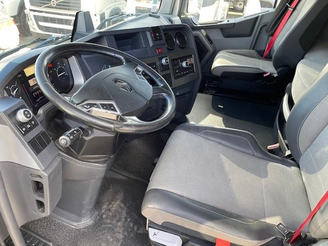 Sattelzugmaschine Renault Gamme T 460