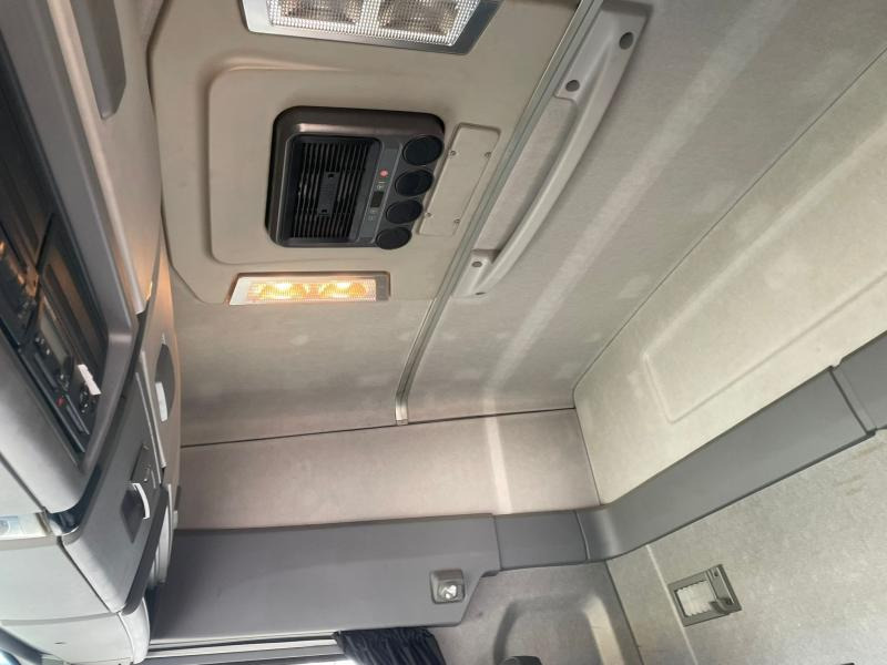 Sattelzugmaschine Renault Gamme T 480