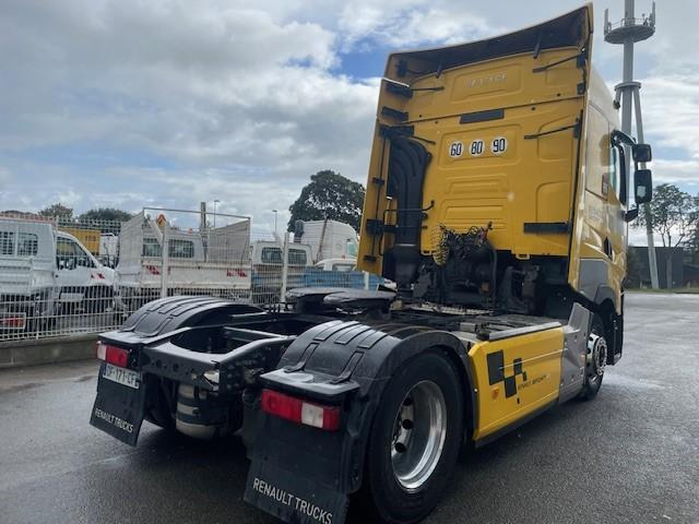 Sattelzugmaschine Renault Gamme T 520