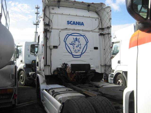 Sattelzugmaschine Scania L 124L420
